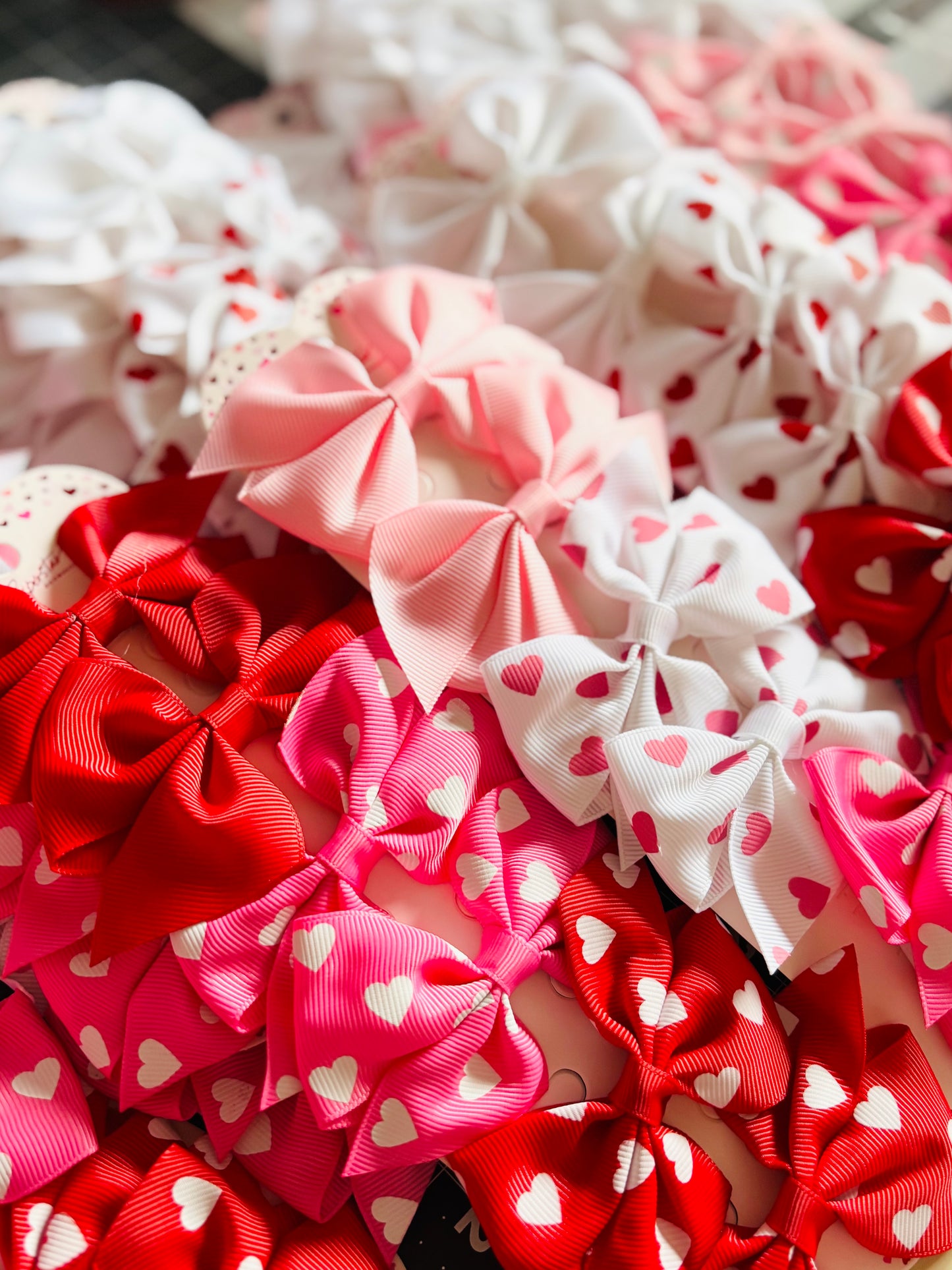 Fillers-3” pinwheel bows